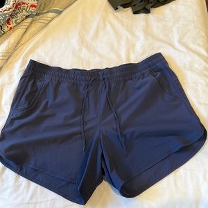 Columbia shorts